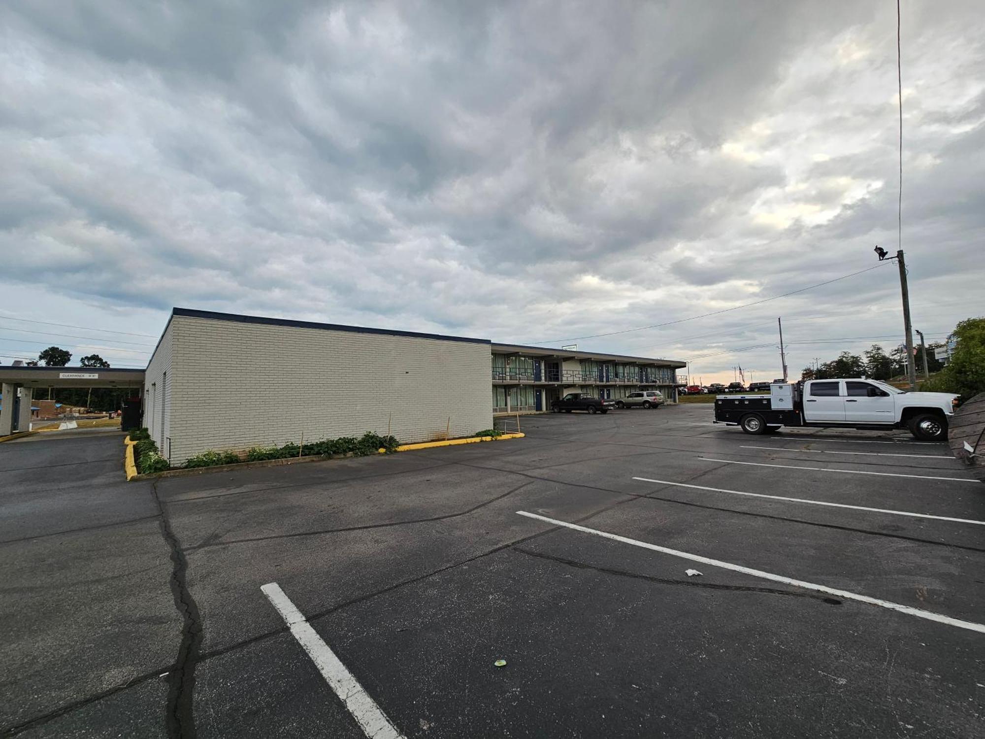 Relax Inn By Oyo Greeneville Near Hwy Us-321 Exterior foto