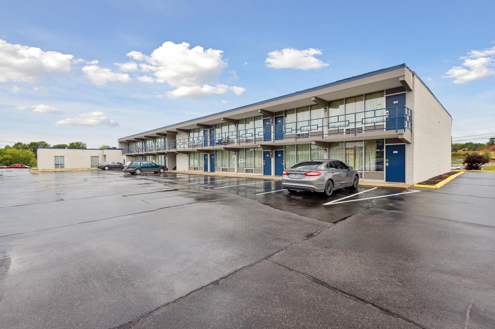 Relax Inn By Oyo Greeneville Near Hwy Us-321 Exterior foto